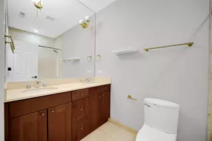 1552 W Fullerton Ave, Chicago, IL 60614 - Photo 18