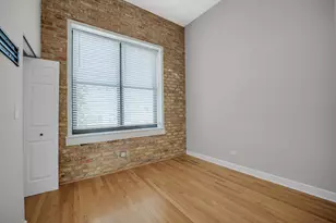 1552 W Fullerton Ave, Chicago, IL 60614 - Photo 12