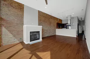 1552 W Fullerton Ave, Chicago, IL 60614 - Photo 6
