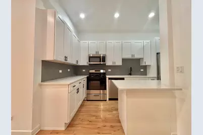 1344 W Ohio Street #1F, Chicago, IL 60642 - Photo 4