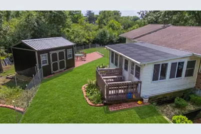 203 Wood Road, Rockford, IL 61107 - Photo 30