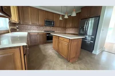 572 E Delgado Drive, Palatine, IL 60074 - Photo 10