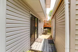 4470 Capstan Dr, Hoffman Estates, IL 60192 - Photo 34