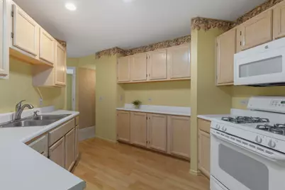 383 Aberdeen Court #1, Bartlett, IL 60103 - Photo 10