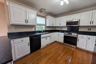 233 Highpoint Circle, Bourbonnais, IL 60914 - Photo 6