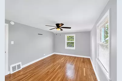 8831 S Eggleston Avenue, Chicago, IL 60620 - Photo 6