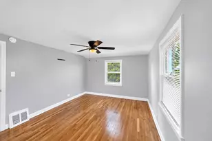 8831 S Eggleston Ave, Chicago, IL 60620 - Photo 6
