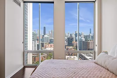 720 N Larrabee Street #1601, Chicago, IL 60654 - Photo 12