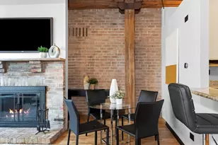 331 S Peoria St, Chicago, IL 60607 - Photo 8