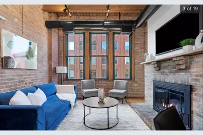 331 S Peoria Street #403, Chicago, IL 60607 - Photo 2