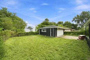 14737 Blackstone Ave, Dolton, IL 60419 - Photo 22