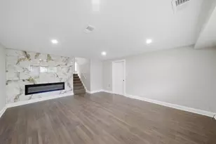 14737 Blackstone Ave, Dolton, IL 60419 - Photo 16