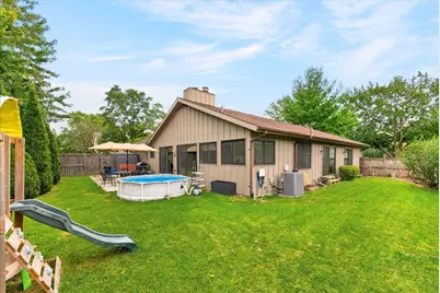560 Lakeview Court, Roselle, IL 60172 - Photo 34