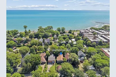 642 Sheridan Road, Evanston, IL 60202 - Photo 2