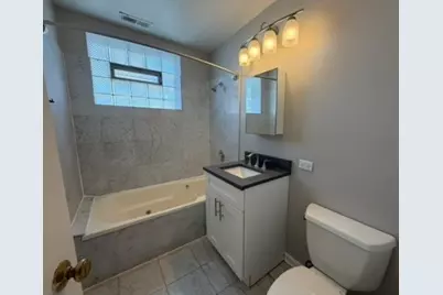 617 W Drummond Place #3CE, Chicago, IL 60614 - Photo 14