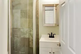 1133 N Mozart St, Chicago, IL 60622 - Photo 12