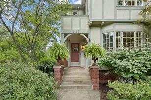 2423 Harrison St, Evanston, IL 60201 - Photo 4