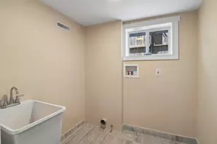 210 W 111th St, Chicago, IL 60628 - Photo 38