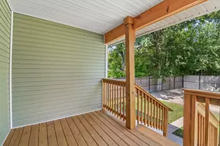 210 W 111th St, Chicago, IL 60628 - Photo 40