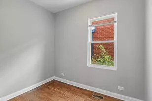 210 W 111th St, Chicago, IL 60628 - Photo 16