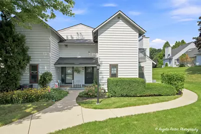 742 Glen Way #742, Gurnee, IL 60031 - Photo 1