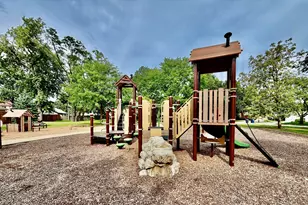 1493 Orchard St, Des Plaines, IL 60018 - Photo 38