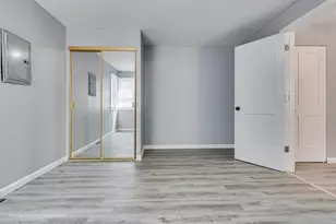 14034 S Saginaw Ave, Burnham, IL 60633 - Photo 18