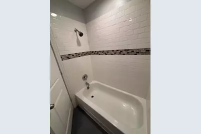 3641 W Dickens Avenue #GB, Chicago, IL 60647 - Photo 8