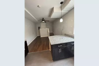 3641 W Dickens Avenue #GB, Chicago, IL 60647 - Photo 2