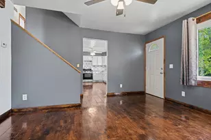 1228 S Mason St, Bloomington, IL 61701 - Photo 6