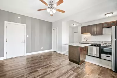 4555 N Malden Street #210, Chicago, IL 60640 - Photo 4