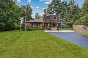 11420 S Mather Ave, Alsip, IL 60803 - Photo 1