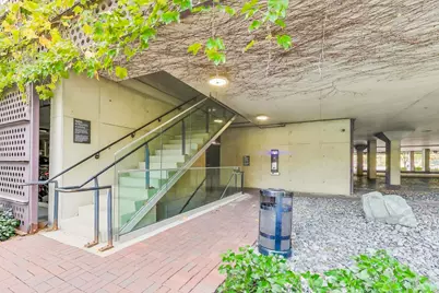 800 Elgin Road #1419, Evanston, IL 60201 - Photo 4