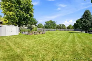 1304 Galway Rd, Joliet, IL 60431 - Photo 10
