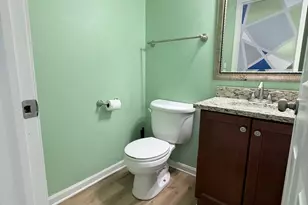 213 Frederick Pl, Wood Dale, IL 60191 - Photo 16