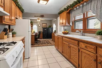 950 US Highway 52, Minooka, IL 60447 - Photo 6