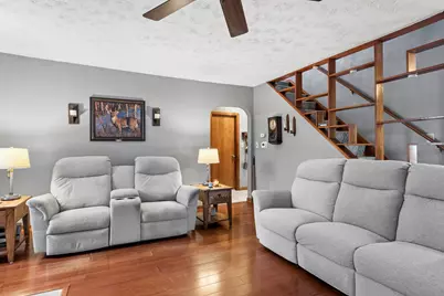 950 US Highway 52, Minooka, IL 60447 - Photo 4