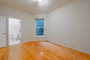 1017 W Dakin St, Chicago, IL 60613 - Photo 12