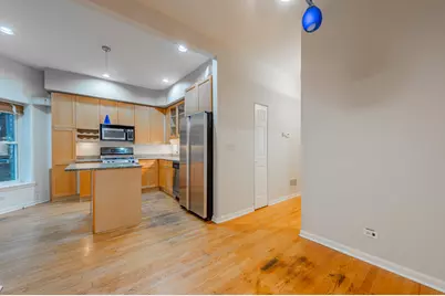 1017 W Dakin Street #1, Chicago, IL 60613 - Photo 10