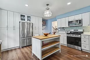 44 N Lake Ave, Third Lake, IL 60030 - Photo 6