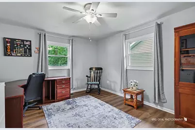 44 N Lake Avenue, Third Lake, IL 60030 - Photo 16