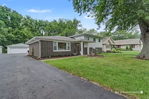 44 N Lake Ave, Third Lake, IL 60030 - Photo 1