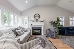 7315 N Oconto Ave, Chicago, IL 60631 - Photo 6