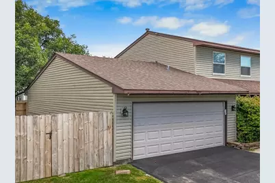 930 Pioneer Court, Roselle, IL 60172 - Photo 6