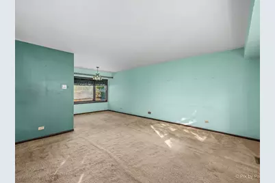 930 Pioneer Court, Roselle, IL 60172 - Photo 8