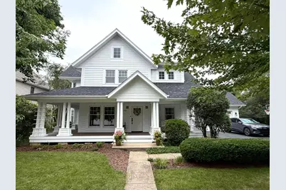 40W040 W Carl Sandburg Road, Saint Charles, IL 60175 - Photo 1