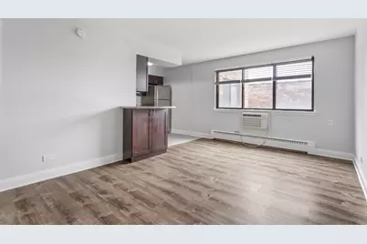 5534 N Kenmore Avenue #504, Chicago, IL 60640 - Photo 2