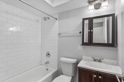 5534 N Kenmore Avenue #504, Chicago, IL 60640 - Photo 8