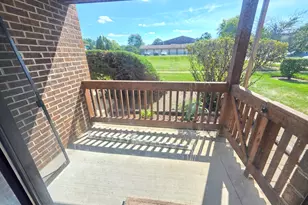 801 Brook Dr, Streamwood, IL 60107 - Photo 20