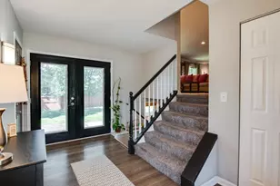 412 Nassau Ave, Bolingbrook, IL 60440 - Photo 2
